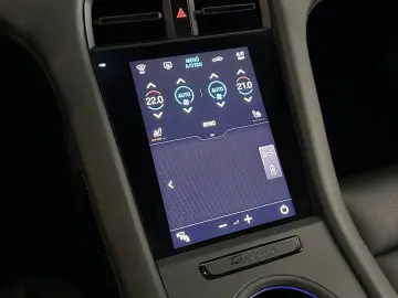 PORSCHE Taycan Leder Pano SportChrono BOSE LED 4xSHZ HUD