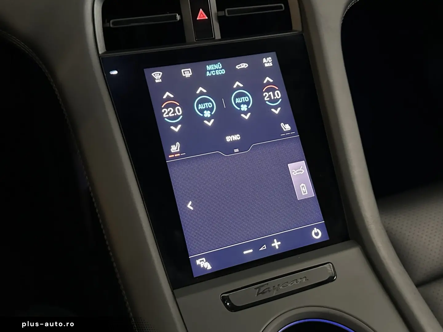 PORSCHE Taycan Leder Pano SportChrono BOSE LED 4xSHZ HUD