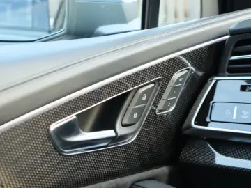 AUDI SQ7 4.0TDI qu MGEA! LASER RS-SITZ PANO STANDHEIZ