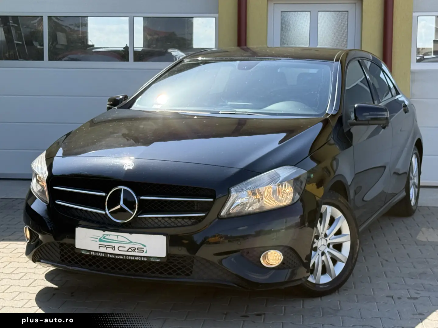 Mercedes-Benz A200 - 1.6benzina   156cp   Manual