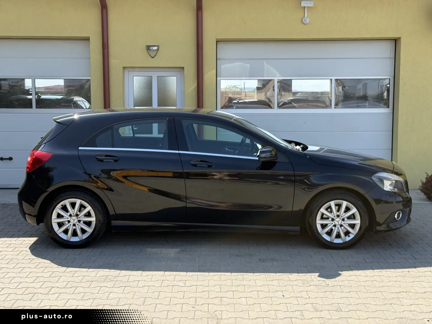 Mercedes-Benz A200 - 1.6benzina   156cp   Manual