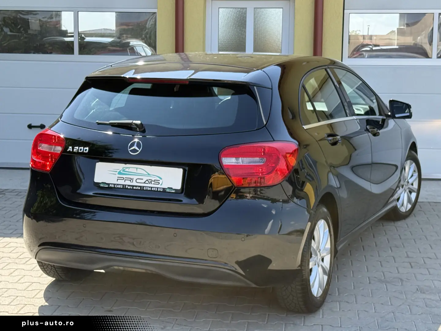 Mercedes-Benz A200 - 1.6benzina   156cp   Manual