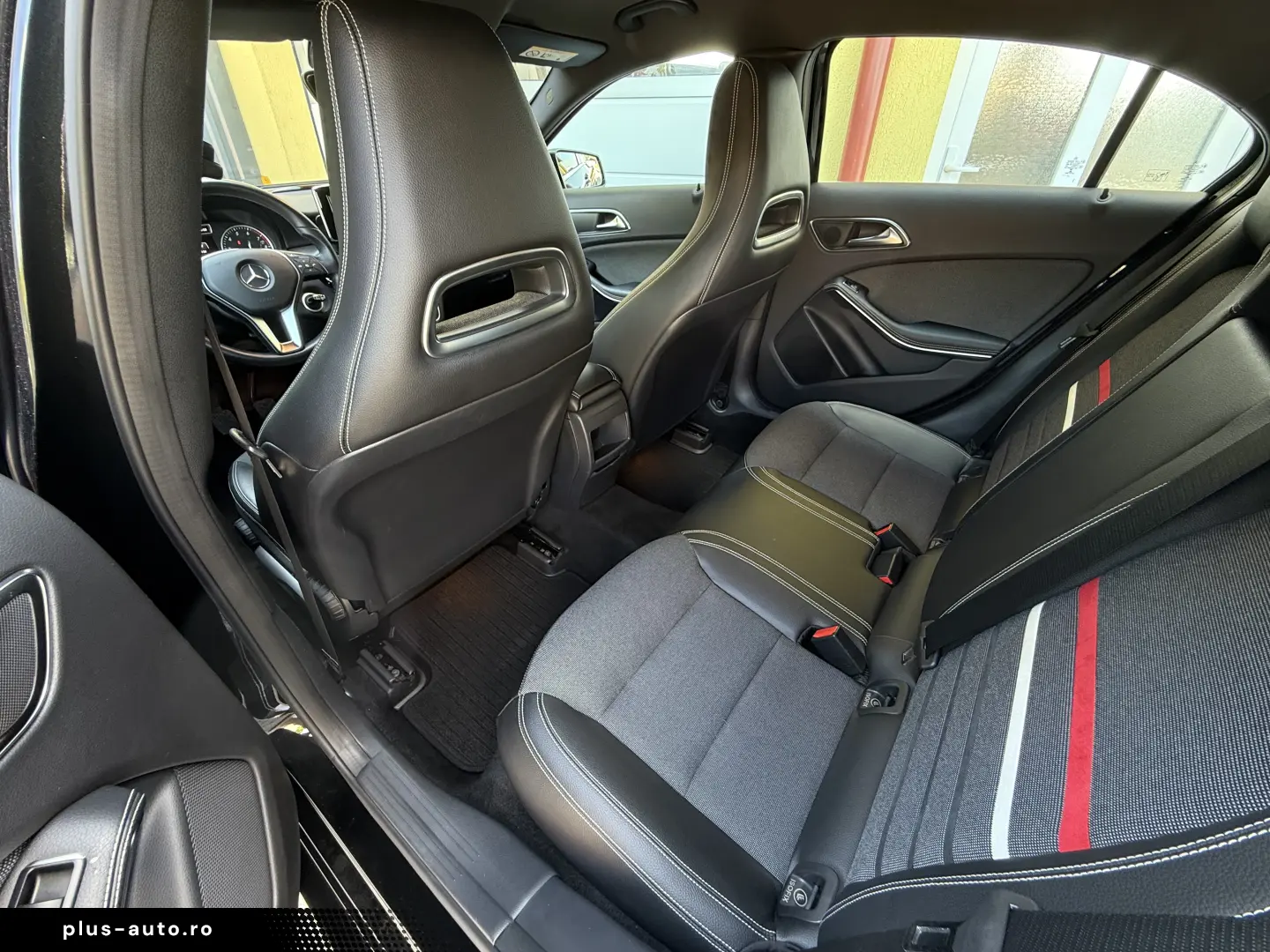 Mercedes-Benz A200 - 1.6benzina   156cp   Manual