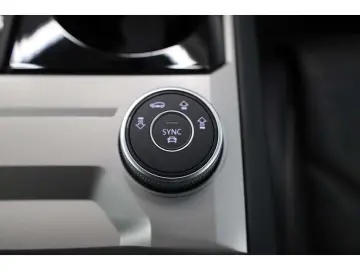 VW Touareg 3.0 TDI V6 4Motion Edition 20 DSG