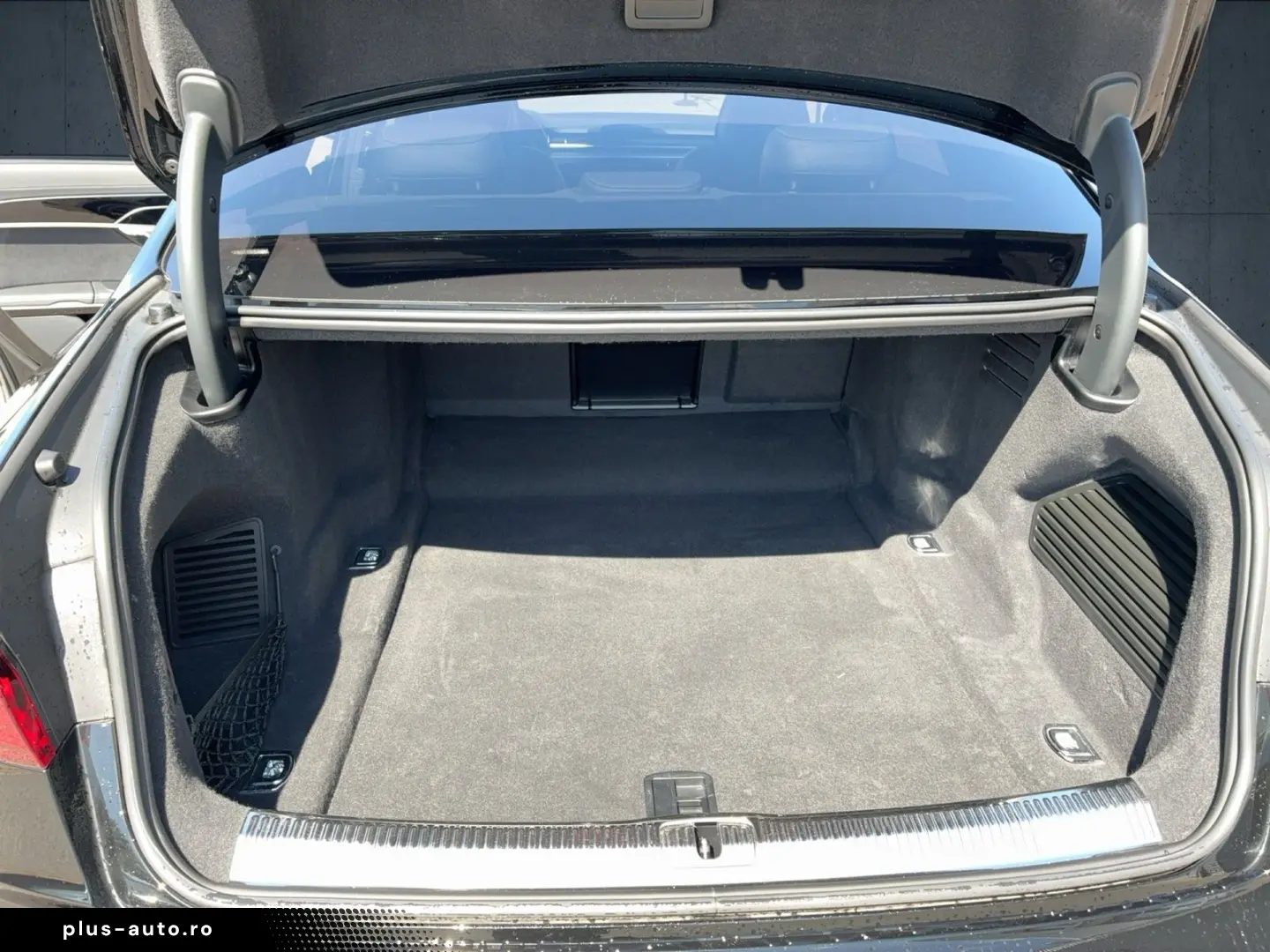 AUDI A8 50 TDI qu. tiptr. Luft PANO Stdhzg HUD AHK 21