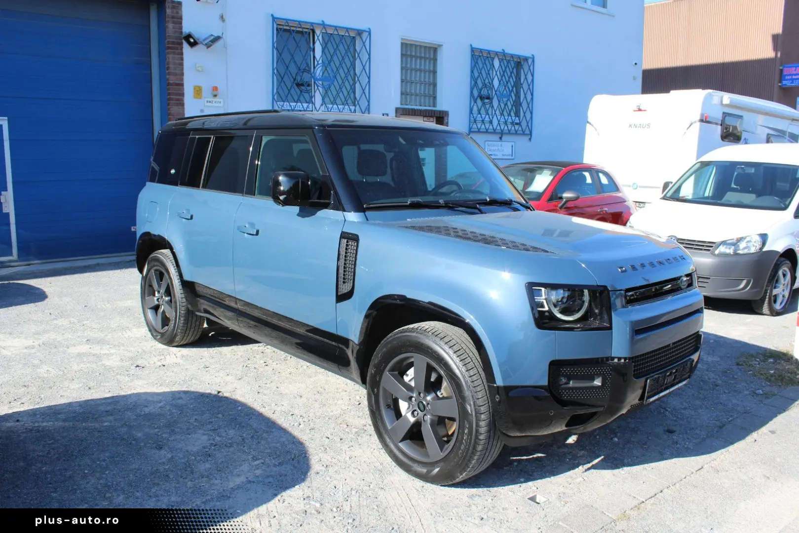 LAND ROVER Defender 110 D300 X-Dynamic HSE