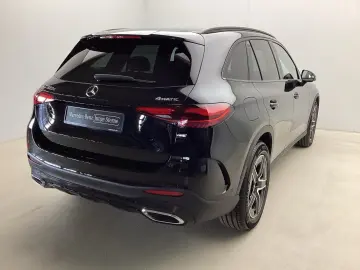 MERCEDES-BENZ GLC 220 d AMG_ACC_Night_360