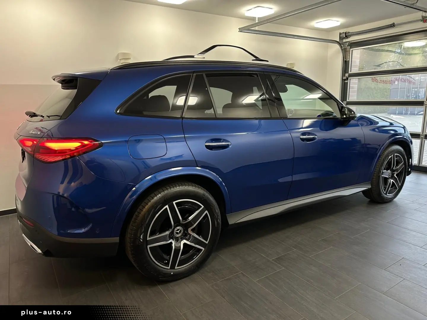 MERCEDES-BENZ GLC 300 d AMG 4Matic_Digital_Light_ACC