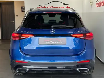 MERCEDES-BENZ GLC 300 d AMG 4Matic_Digital_Light_ACC