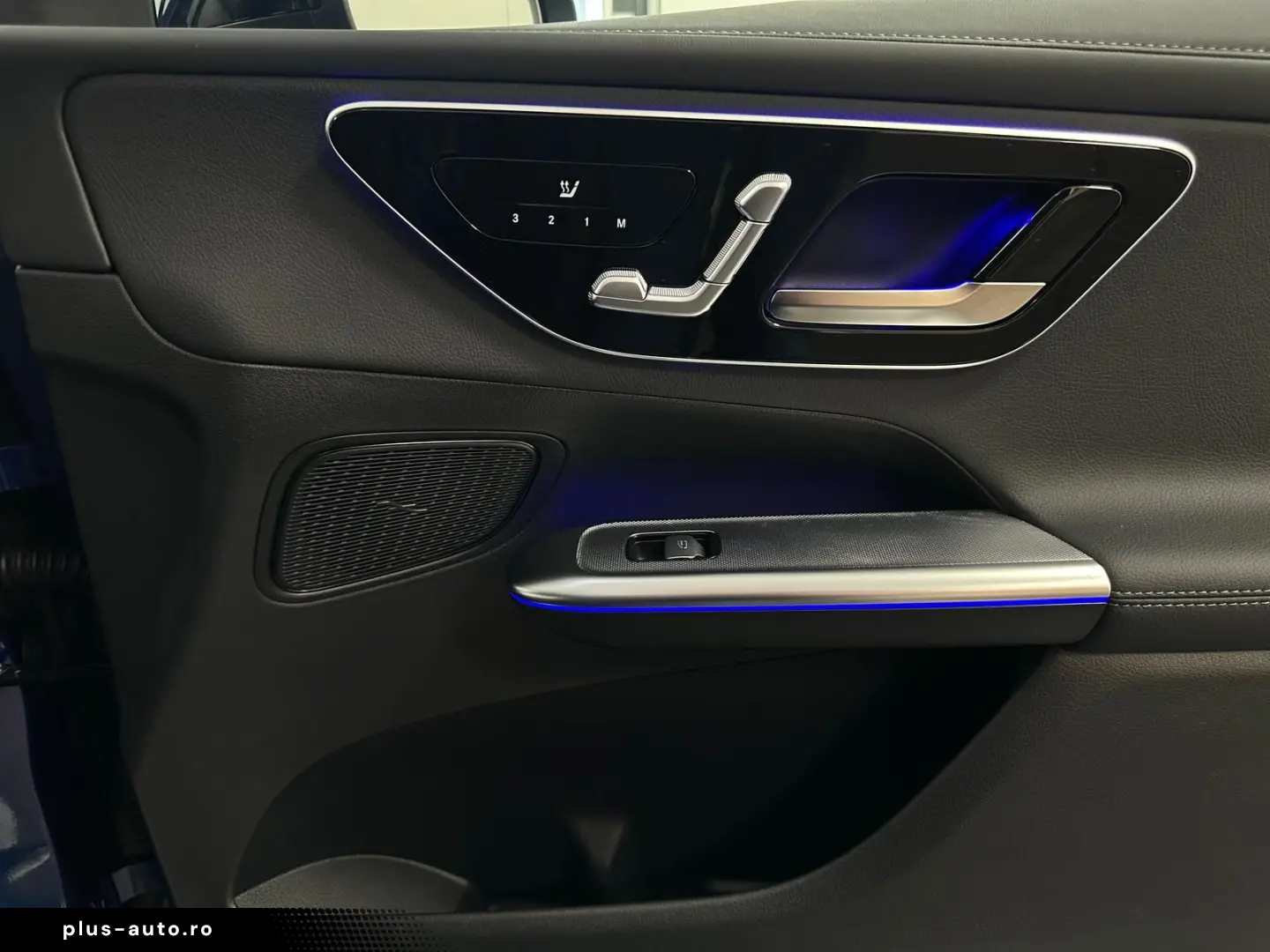 MERCEDES-BENZ GLC 300 d AMG 4Matic_Digital_Light_ACC