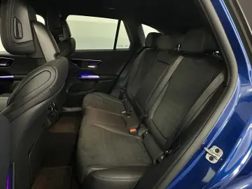 MERCEDES-BENZ GLC 300 d AMG 4Matic_Digital_Light_ACC