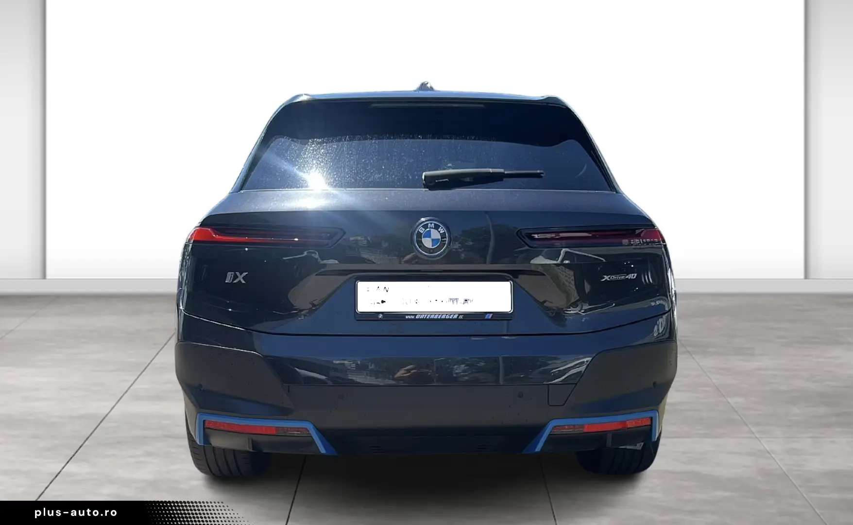 BMW iX xDrive40