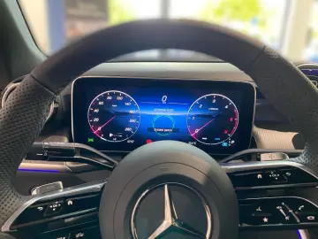 MERCEDES-BENZ GLC 220 d Cp. 4M AMG WideScreen 360  AHK Night
