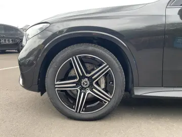 MERCEDES-BENZ GLC 220 d 4M AMG Night 360  Dig.-Light AHK