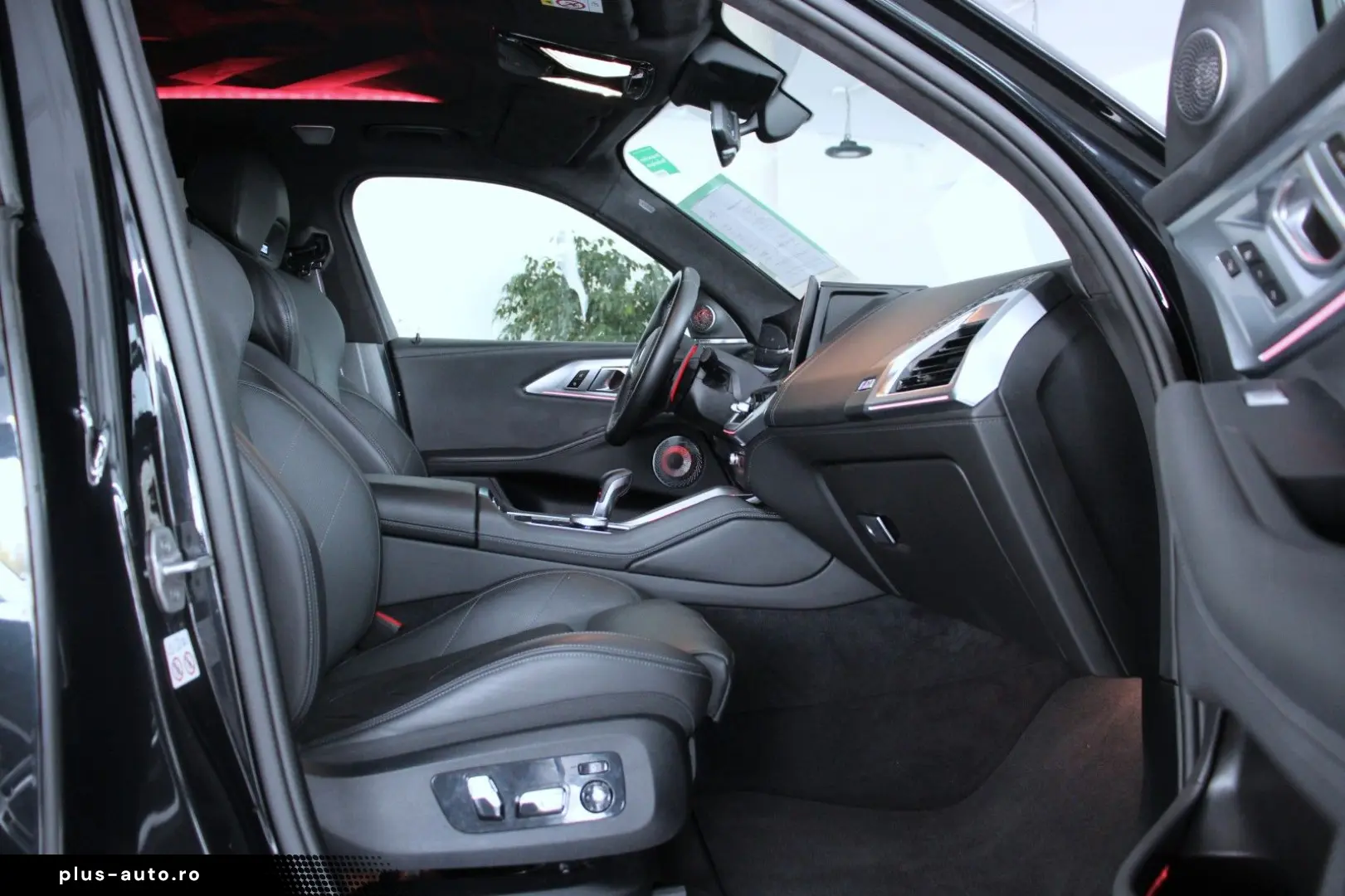 BMW XM (G09)  A-LED ACC B&W HUD 360  SoftClose SHZ