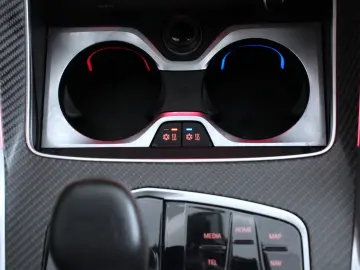 BMW XM (G09)  A-LED ACC B&W HUD 360  SoftClose SHZ