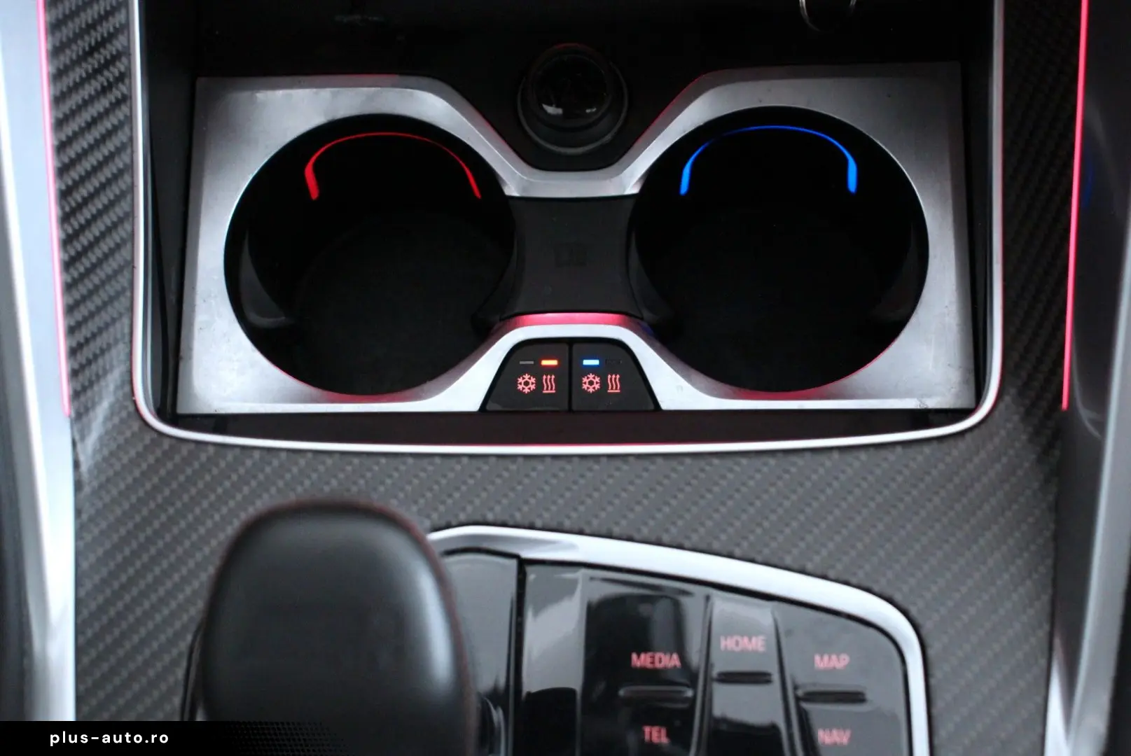BMW XM (G09)  A-LED ACC B&W HUD 360  SoftClose SHZ