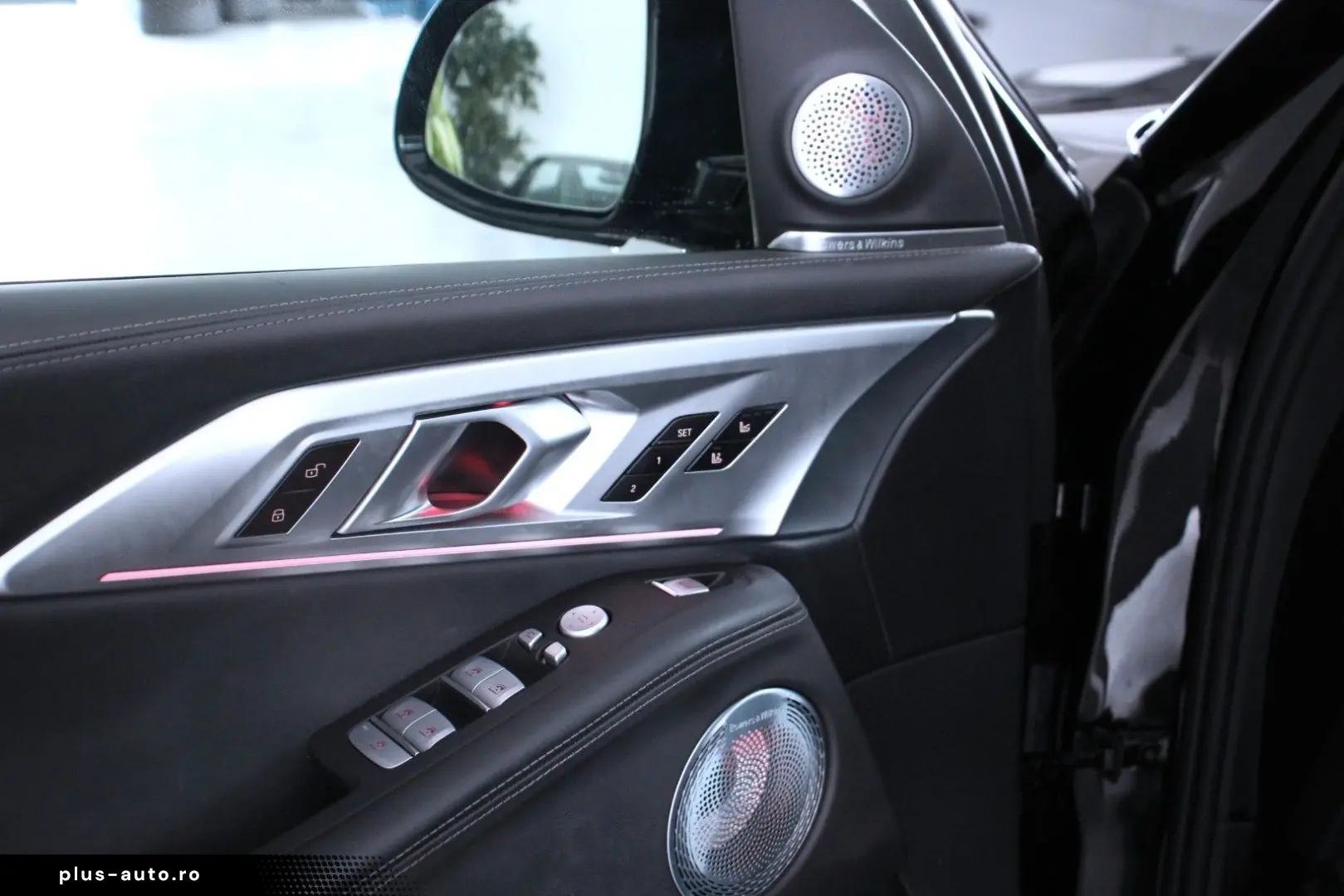 BMW XM (G09)  A-LED ACC B&W HUD 360  SoftClose SHZ