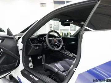 PORSCHE 992 GT3 RS   Weissach   PCCB   Approved