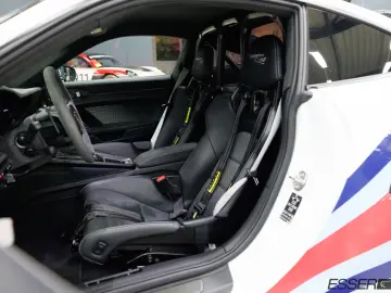 PORSCHE 992 GT3 RS   Weissach   PCCB   Approved