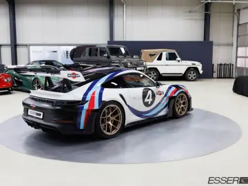 PORSCHE 992 GT3 RS   Weissach   PCCB   Approved