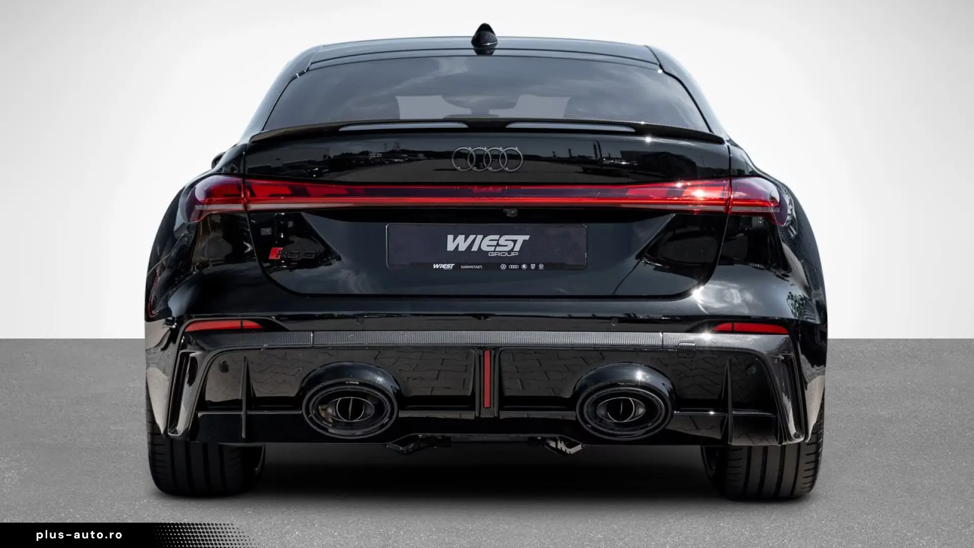 Audi RS 5 Sedan - Carbon Ceramic - Panoramic - B&O
