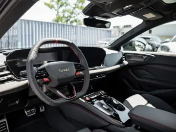 Audi RS 5 Sedan - Carbon Ceramic - Panoramic - B&O