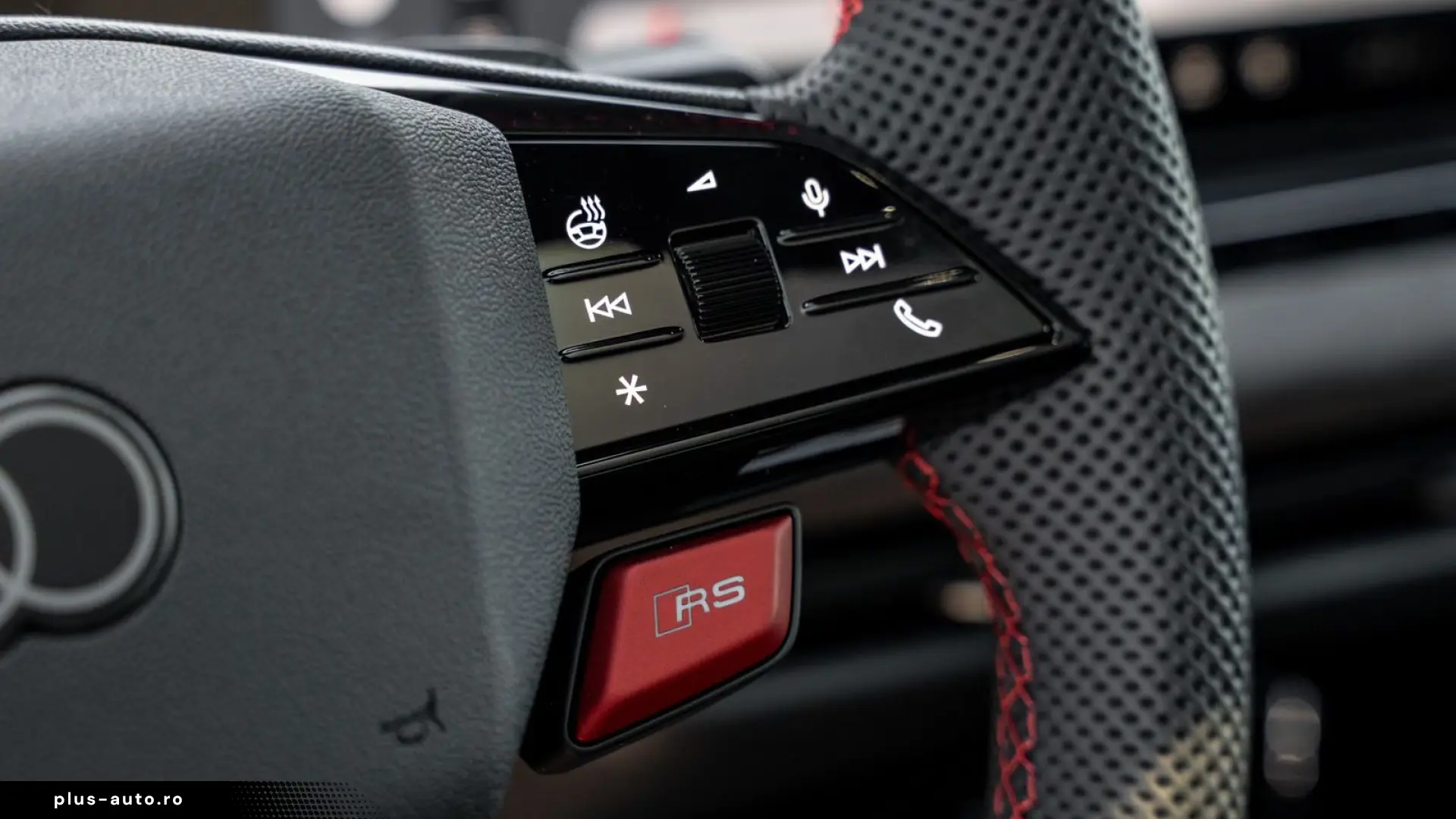 Audi RS 5 Sedan - Carbon Ceramic - Panoramic - B&O