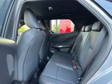 Lexus LBX FWD Emotion  NAVI LEDER KAMERA TECHNOLOGIE-P