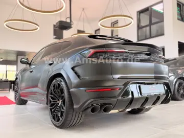 LAMBORGHINI Urus SE 4.0 V8 PHEV B&O Pano PPF Matt