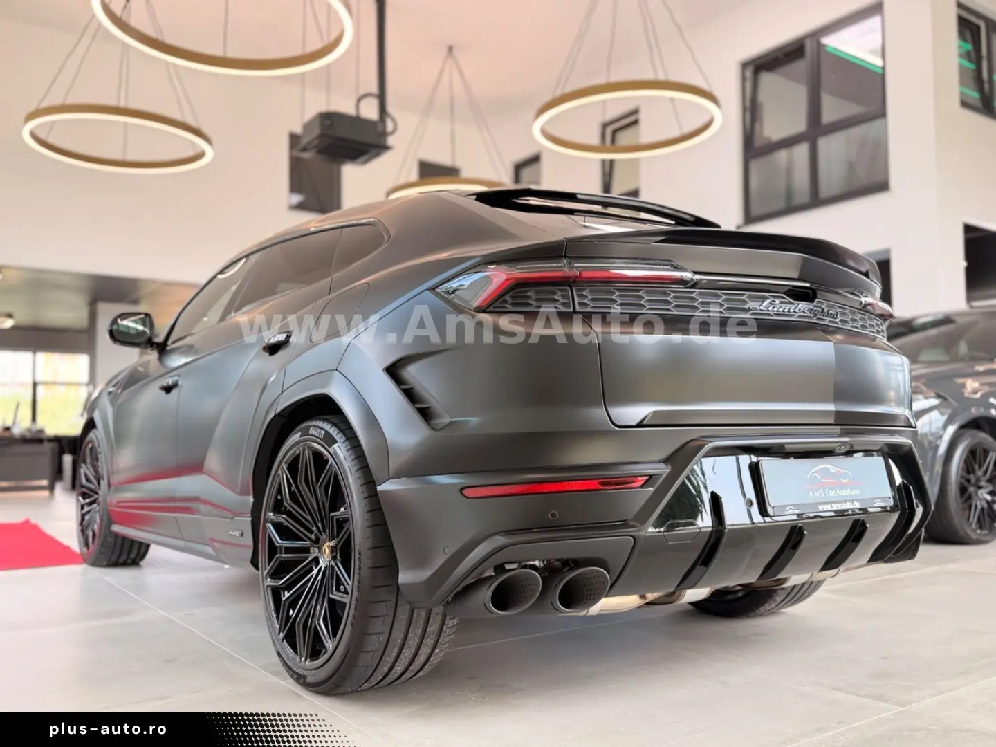 LAMBORGHINI Urus SE 4.0 V8 PHEV B&O Pano PPF Matt