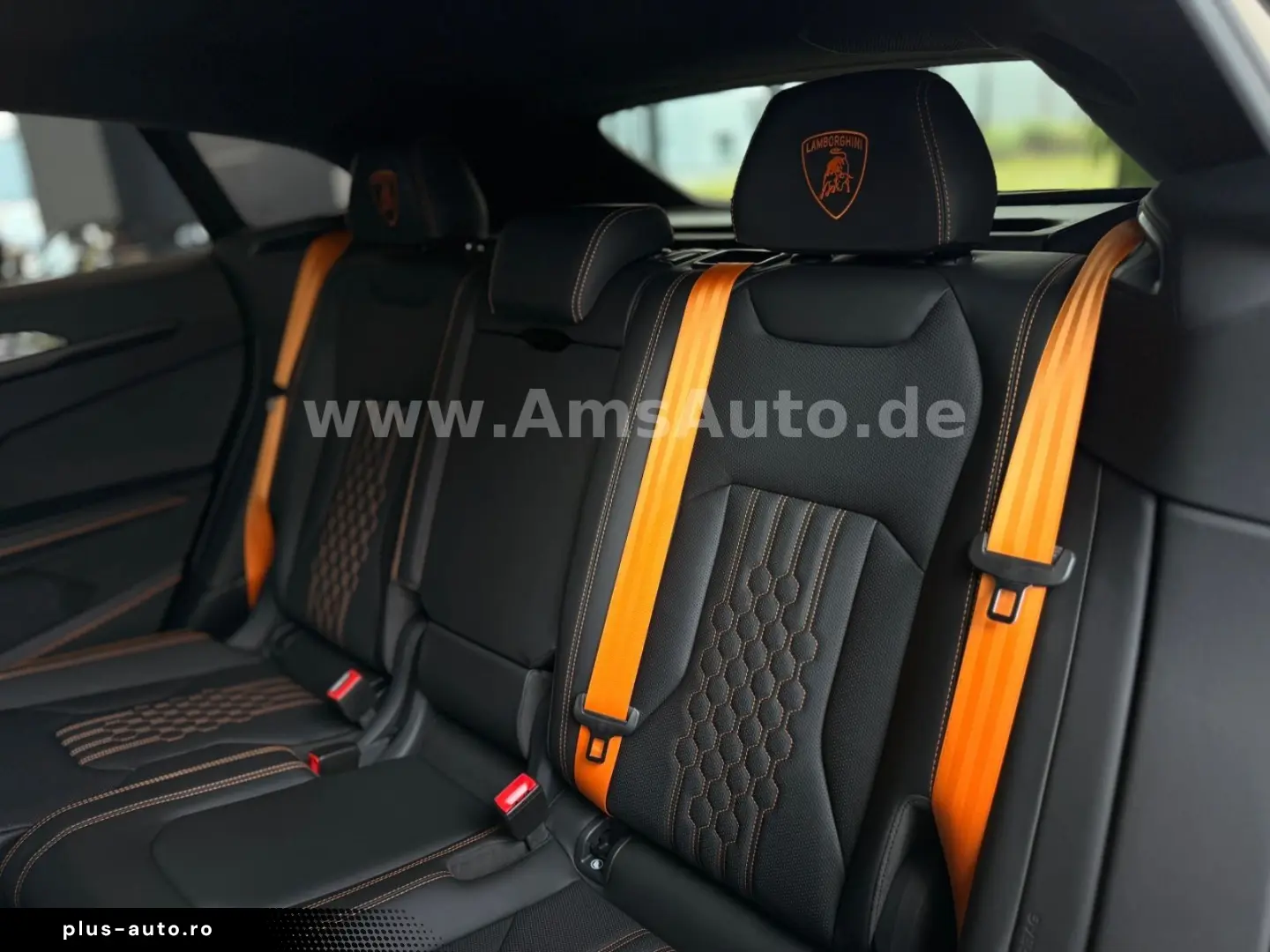 LAMBORGHINI Urus SE 4.0 V8 PHEV B&O Pano PPF Matt