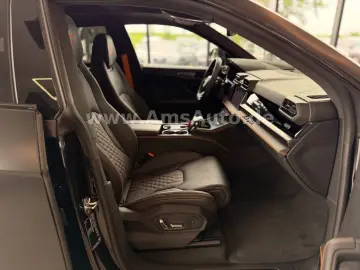 LAMBORGHINI Urus SE 4.0 V8 PHEV B&O Pano PPF Matt