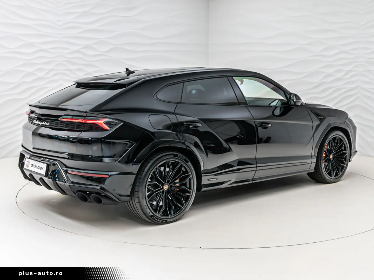 LAMBORGHINI Urus SE Carbon-Interieur Advanc. 3D B&O