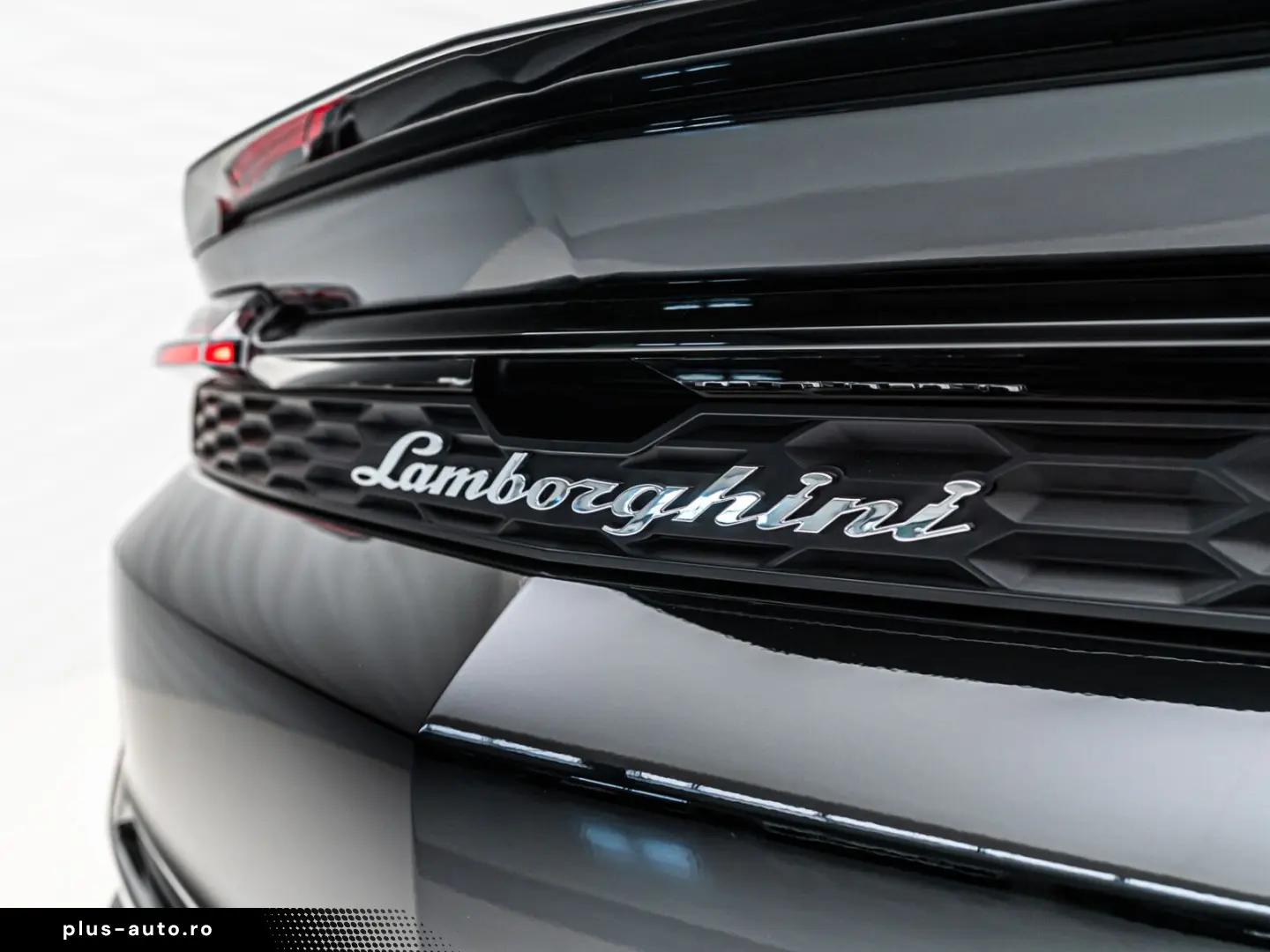 LAMBORGHINI Urus SE Carbon-Interieur Advanc. 3D B&O