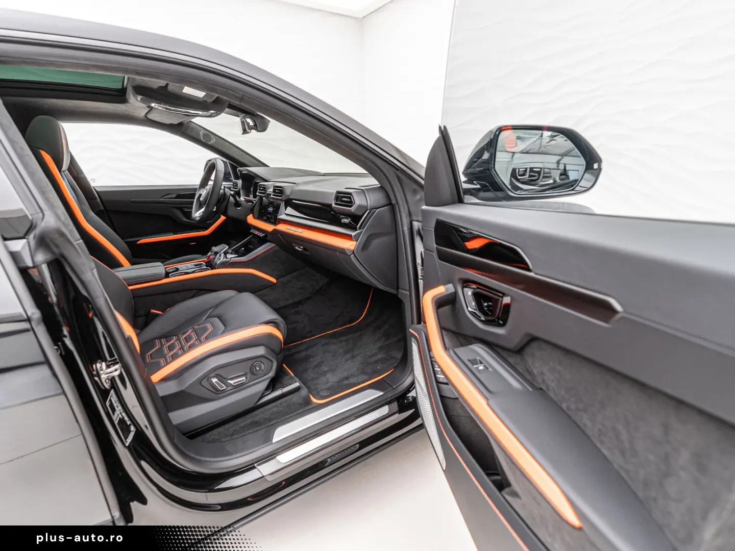 LAMBORGHINI Urus SE Carbon-Interieur Advanc. 3D B&O