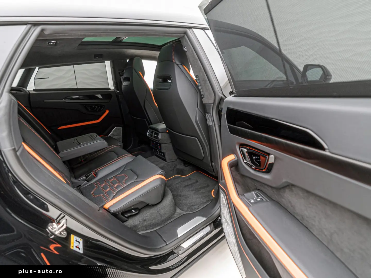 LAMBORGHINI Urus SE Carbon-Interieur Advanc. 3D B&O