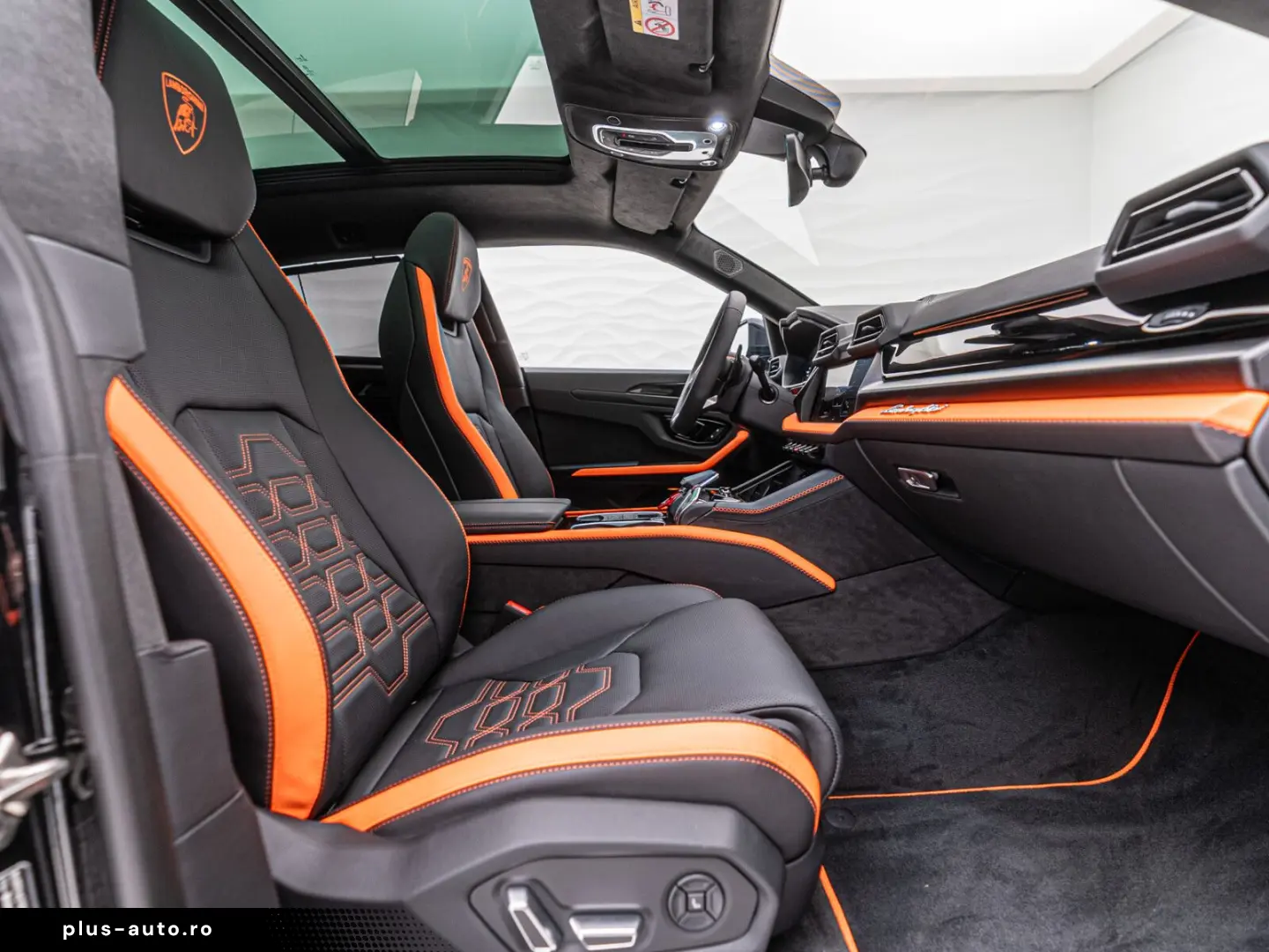 LAMBORGHINI Urus SE Carbon-Interieur Advanc. 3D B&O