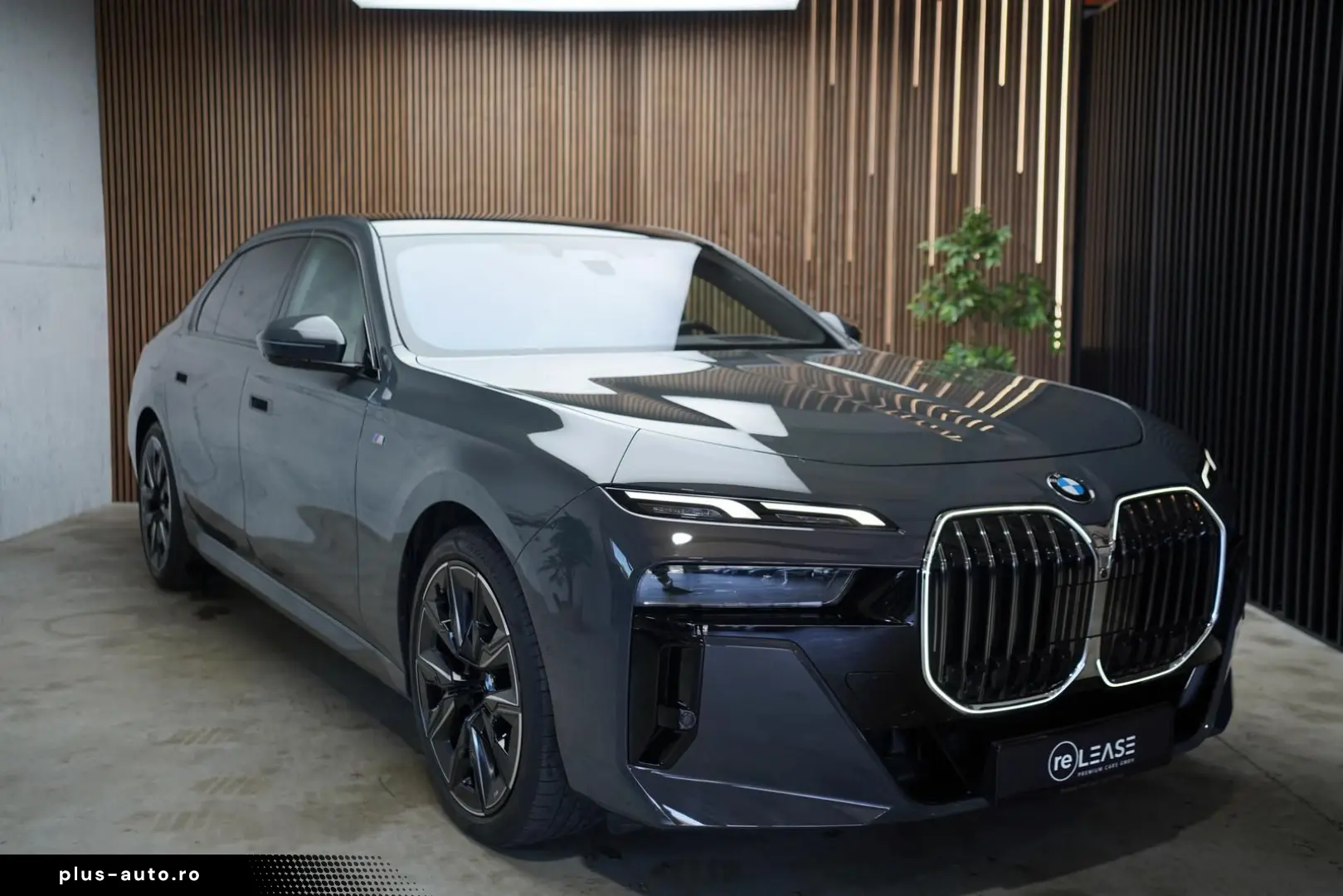 BMW 740d xD M-Sport   Executive   Iconic   Individ