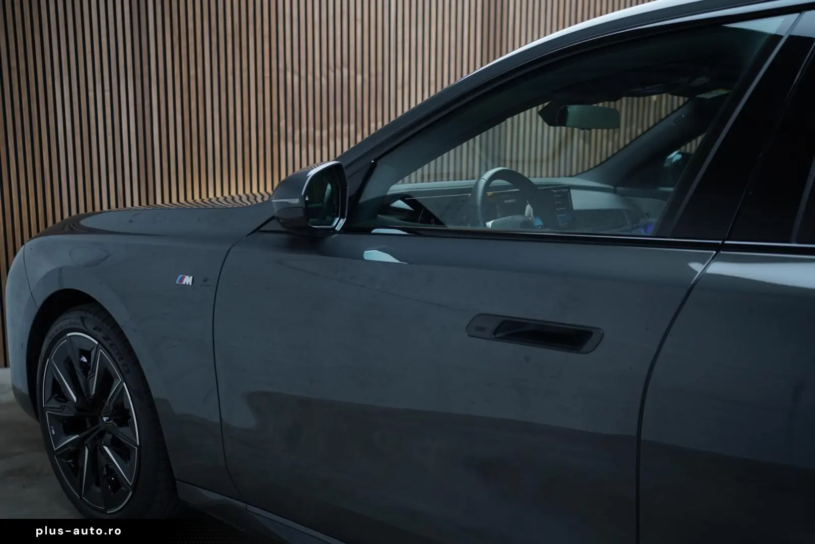 BMW 740d xD M-Sport   Executive   Iconic   Individ