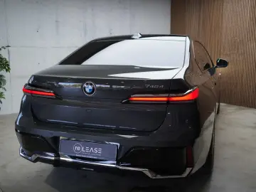 BMW 740d xD M-Sport   Executive   Iconic   Individ