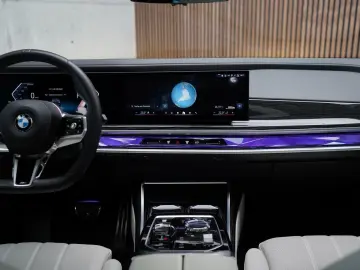 BMW 740d xD M-Sport   Executive   Iconic   Individ