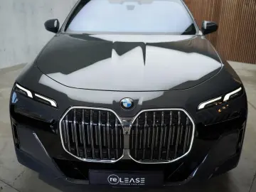 BMW 740d xD M-Sport   Executive   Iconic   Individ