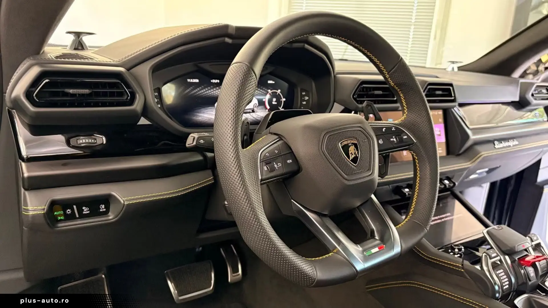 Lamborghini Urus SE-PROD.2026 B&O MASSAGE PANO 23  ANIMA