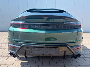 Lamborghini Urus SE FULL CARBON B&O MASSAGE PANO