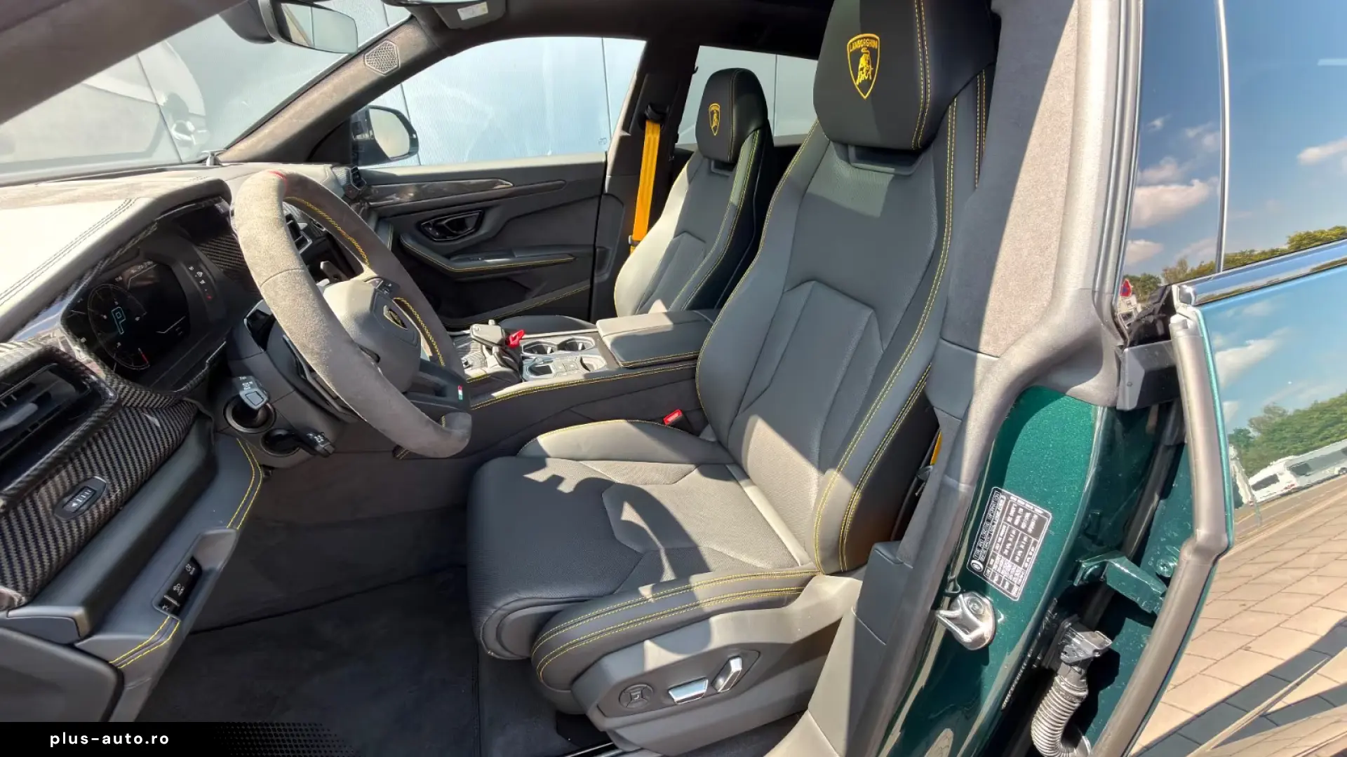 Lamborghini Urus SE FULL CARBON B&O MASSAGE PANO