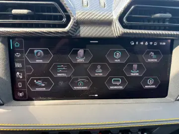 Lamborghini Urus SE FULL CARBON B&O MASSAGE PANO