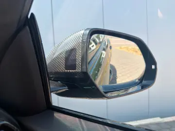 Lamborghini Urus SE FULL CARBON B&O MASSAGE PANO