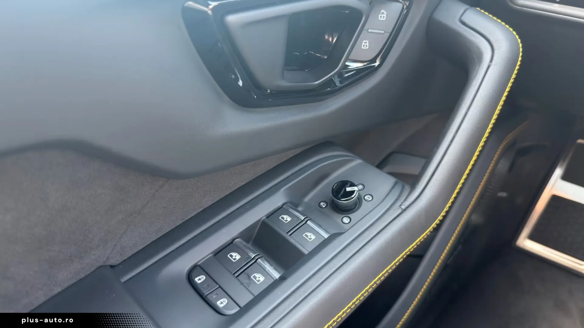 Lamborghini Urus SE FULL CARBON B&O MASSAGE PANO