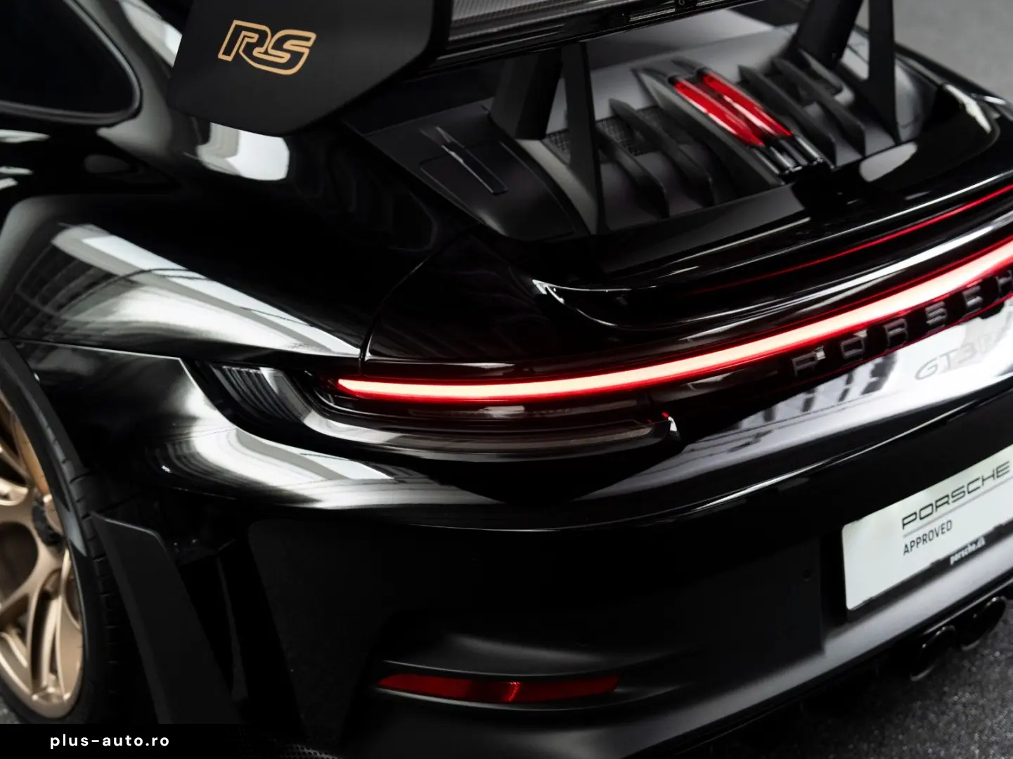 PORSCHE 911 GT3 RS - WEISSACH  PCCB